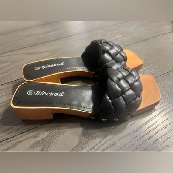 New in box square toe woven heeled slides - Picture 4 of 6